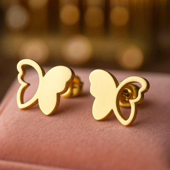 🆕️Glamorous 18K Gold-Plated Butterfly Stud Earrings Minimalistic Fashion Style - Picture 9 of 11